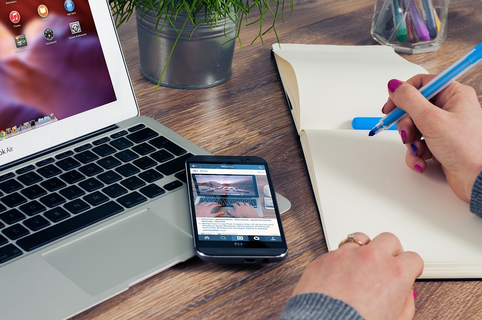 How to Stay GDPR and CCPA Compliant